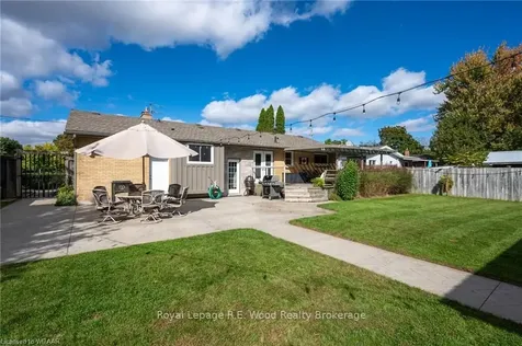 67 Dennis Avenue London ON N6P 1B5