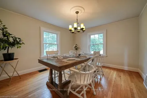 279 Light Street Woodstock ON N4S 6J1
