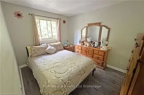 1051 Pearson Drive Woodstock ON N4S 8V1