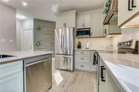 17 Brookfield Avenue N/a Ingersoll ON N5C 0B5