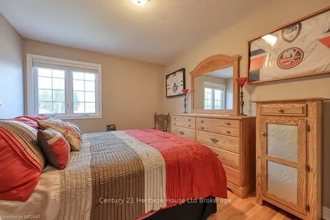 10 Hillside Road Ingersoll ON N5C 4B5