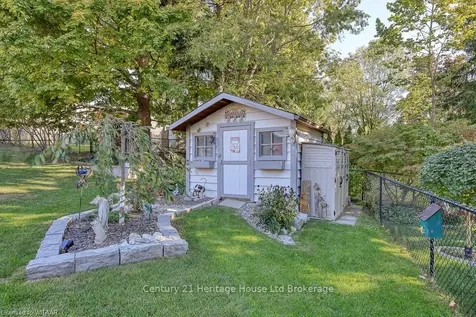 10 Hillside Road Ingersoll ON N5C 4B5