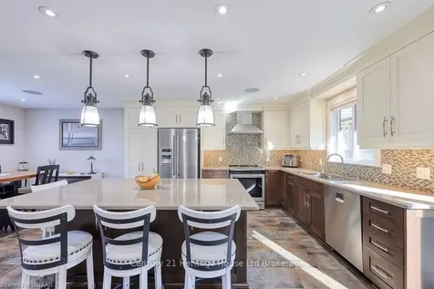 10 Hillside Road Ingersoll ON N5C 4B5