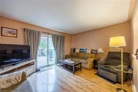 80 Beckett Boulevard Tillsonburg ON N4G 5N3