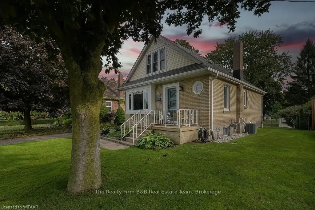 234 Sydenham Street Woodstock ON N4S 7B9