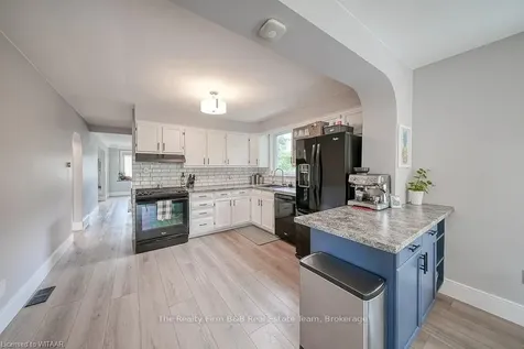 234 Sydenham Street Woodstock ON N4S 7B9