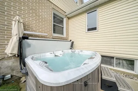 234 Sydenham Street Woodstock ON N4S 7B9