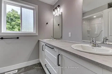 22 Bain Street Woodstock ON N4S 5X8