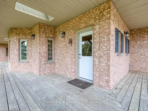 26202 Bear Creek Road N/a North Middlesex ON N0M 2M0