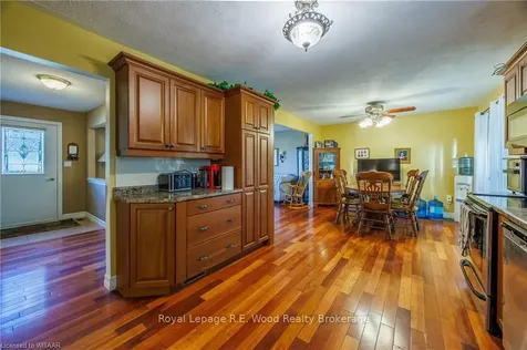 4 Camdon Court Tillsonburg ON N4G 4B3