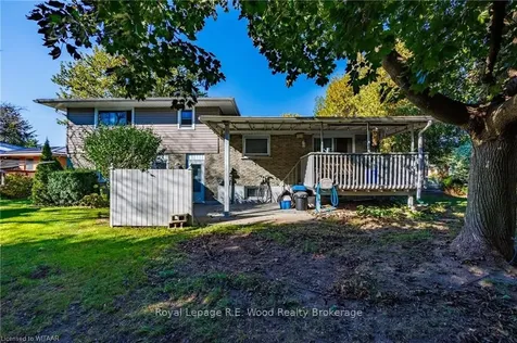 4 Camdon Court Tillsonburg ON N4G 4B3