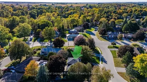 4 Camdon Court Tillsonburg ON N4G 4B3