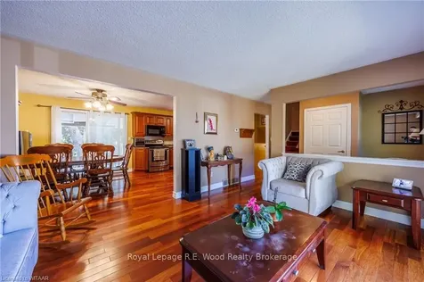 4 Camdon Court Tillsonburg ON N4G 4B3
