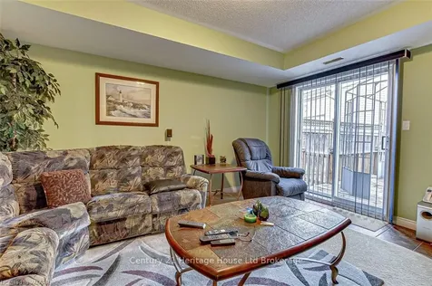 6 Seneca Place Woodstock ON N4T 1R4