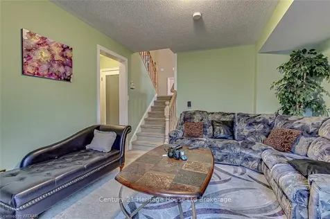 6 Seneca Place Woodstock ON N4T 1R4
