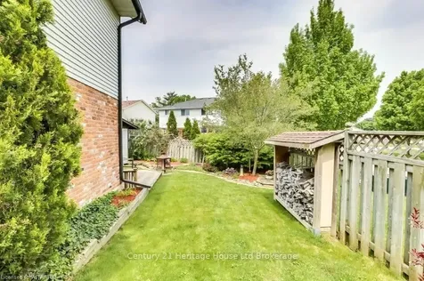 6 Seneca Place Woodstock ON N4T 1R4