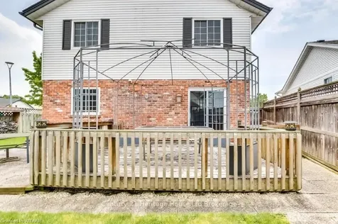 6 Seneca Place Woodstock ON N4T 1R4