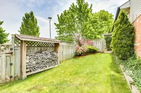 6 Seneca Place Woodstock ON N4T 1R4