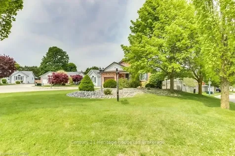 6 Seneca Place Woodstock ON N4T 1R4