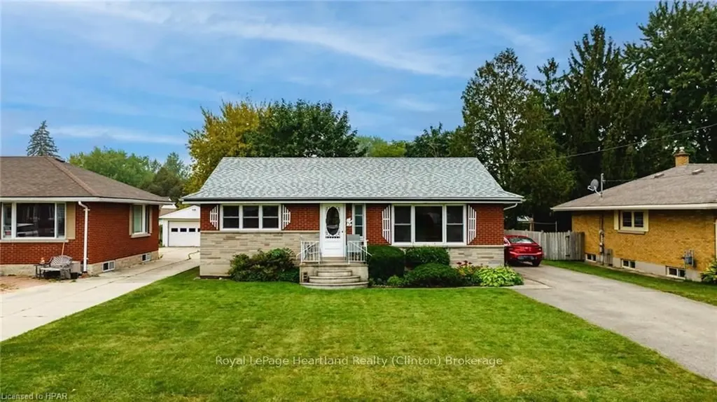 157 Woods Street Stratford ON N5A 1M3