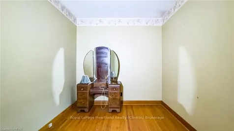 157 Woods Street Stratford ON N5A 1M3
