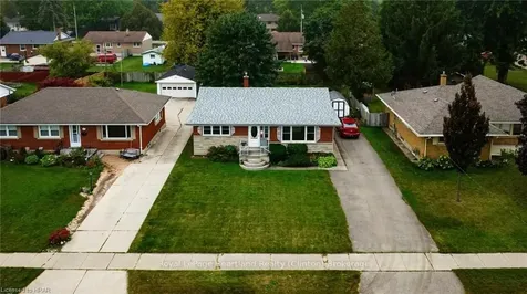 157 Woods Street Stratford ON N5A 1M3