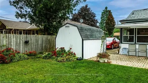 157 Woods Street Stratford ON N5A 1M3