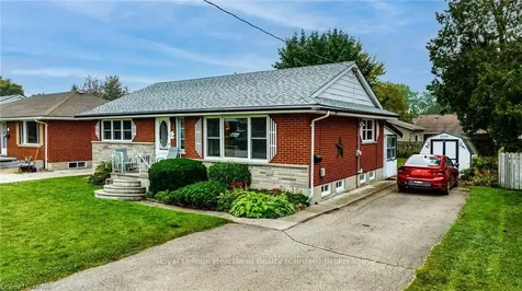 157 Woods Street Stratford ON N5A 1M3