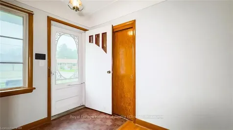 157 Woods Street Stratford ON N5A 1M3