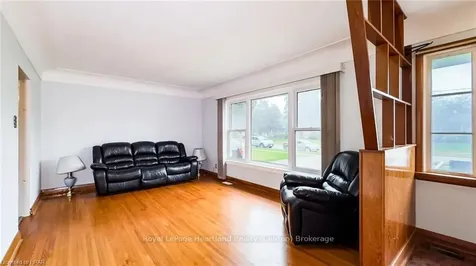 157 Woods Street Stratford ON N5A 1M3