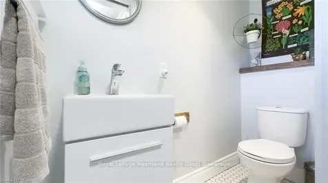 36090 Belfast Road Ashfield-colborne-wawanosh ON N0G 2H0