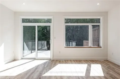 72 Deer Ridge Lane Bluewater ON N0M 1G0