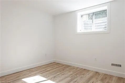 72 Deer Ridge Lane Bluewater ON N0M 1G0