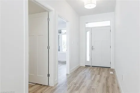 72 Deer Ridge Lane Bluewater ON N0M 1G0