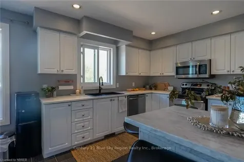 92 Marina Road East Ferris ON P0H 1B0