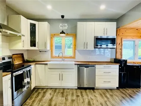 321 Du Lac Avenue West Nipissing ON P0H 1R0