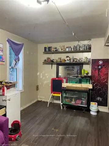 557 Mcintyre Street E North Bay ON P1B 1E4