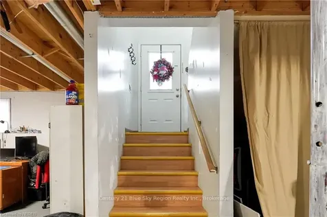 111 Greenwood Drive Bonfield ON P0H 1E0