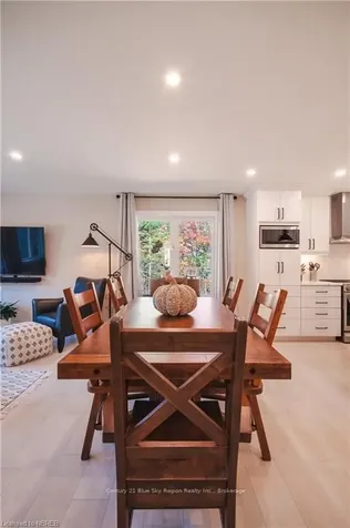 258 Larocque Road North Bay ON P1B 8G3
