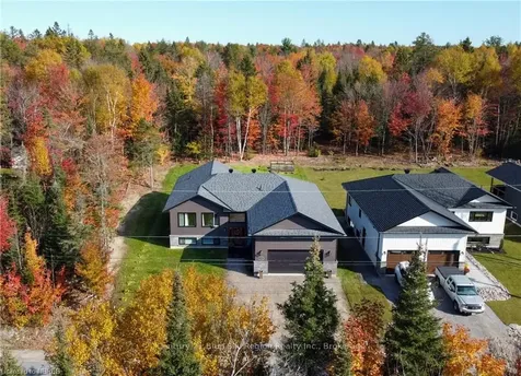 258 Larocque Road North Bay ON P1B 8G3