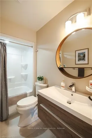 258 Larocque Road North Bay ON P1B 8G3