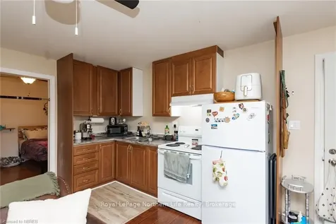 1150 Copeland Street North Bay ON P1B 3E8