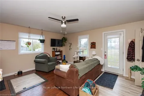 1150 Copeland Street North Bay ON P1B 3E8