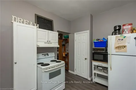1150 Copeland Street North Bay ON P1B 3E8