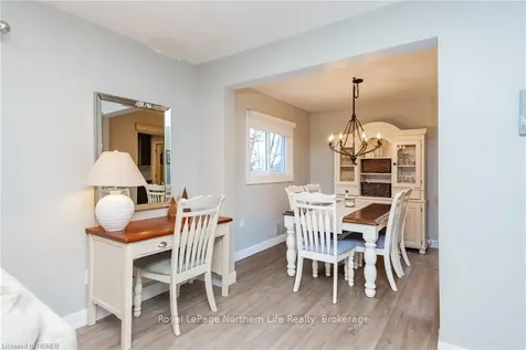 987 Tilley Street North Bay ON P1B 3H9