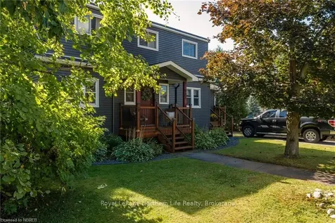 987 Tilley Street North Bay ON P1B 3H9