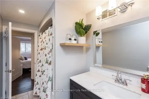 987 Tilley Street North Bay ON P1B 3H9