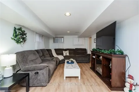 987 Tilley Street North Bay ON P1B 3H9