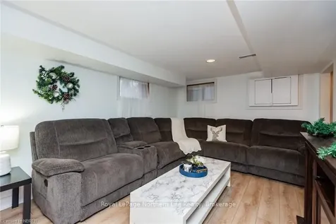 987 Tilley Street North Bay ON P1B 3H9