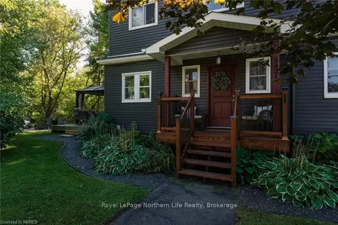 987 Tilley Street North Bay ON P1B 3H9